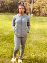 Load image into Gallery viewer, 2-piece Active wear Set. SOLID ZIP UP HOODED JACKET &amp; LEGGINGS SET
